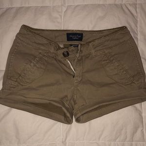 Khaki American Eagle shorts